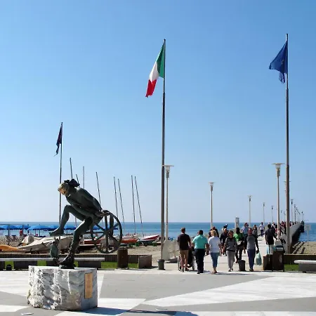 Locazione Turistica Dea Villa *